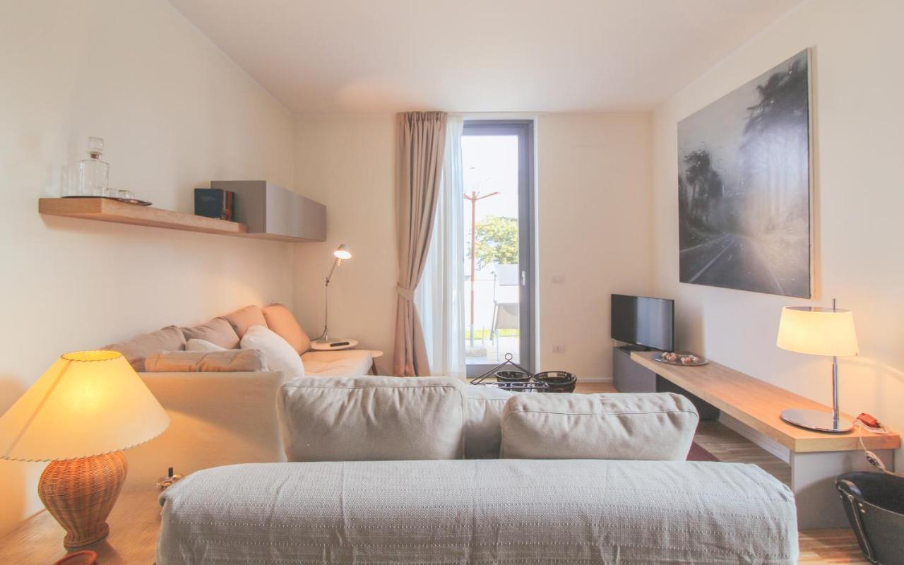 Residenza I Melograni - Suite Domaso Exteriör bild