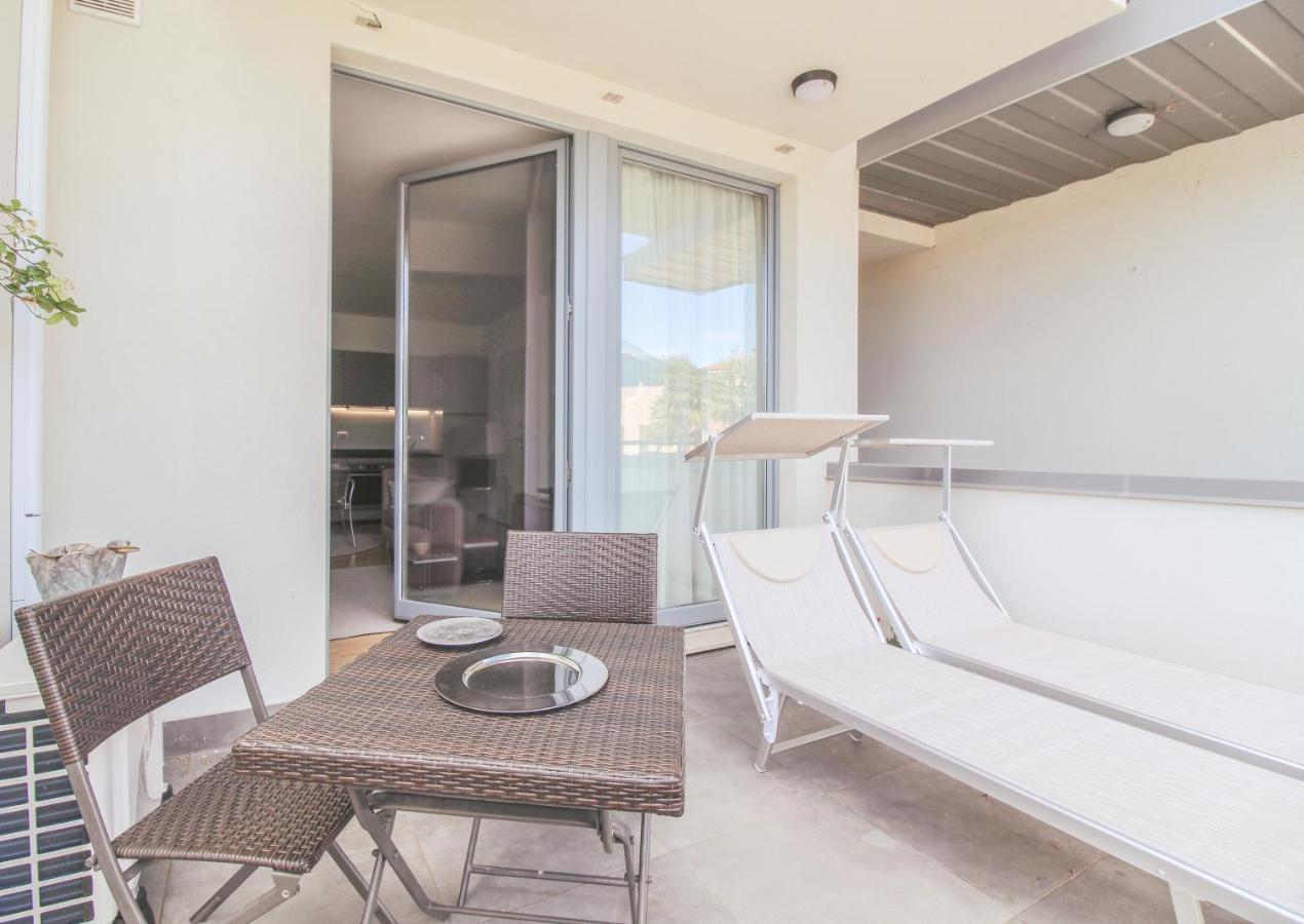 Residenza I Melograni - Suite Domaso Exteriör bild